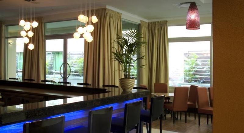 Protea Hotel by Marriott Lusaka Exteriör bild