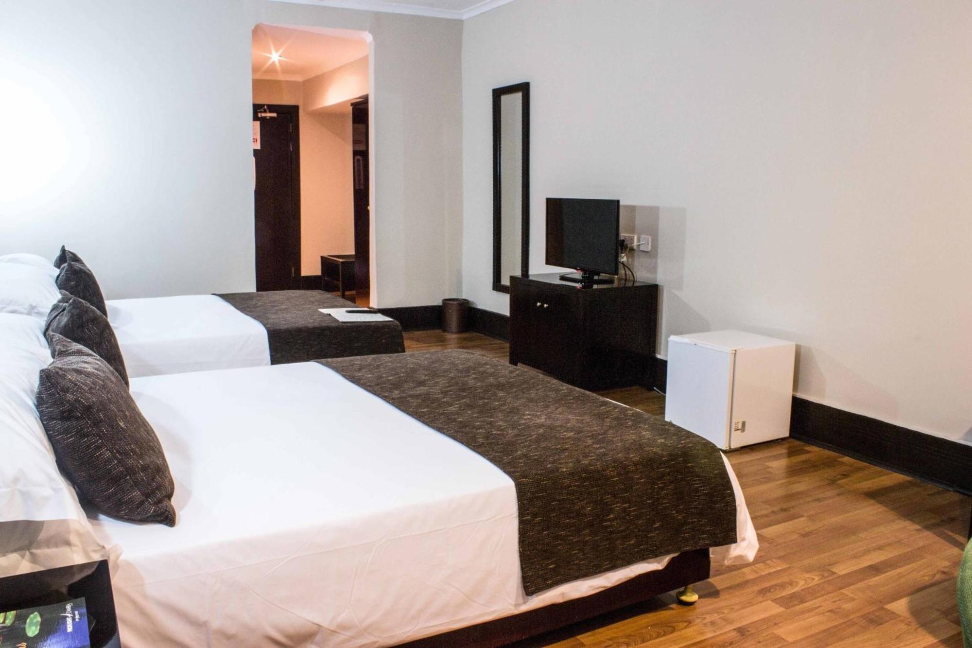 Protea Hotel by Marriott Lusaka Exteriör bild