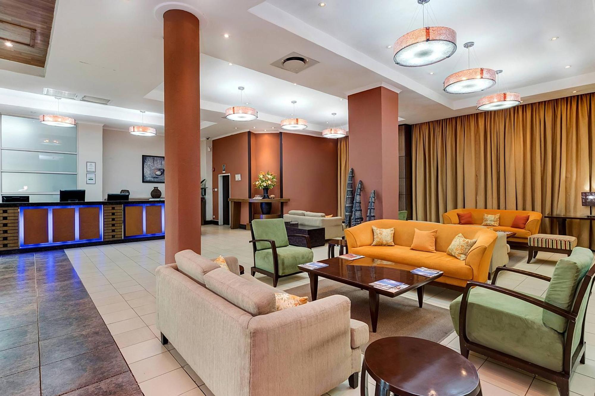 Protea Hotel by Marriott Lusaka Exteriör bild